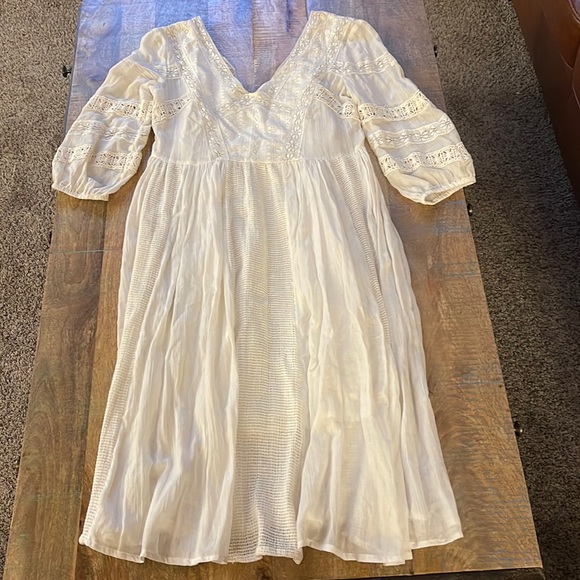 Free People Dresses & Skirts - Free People Ivory Linen Dress